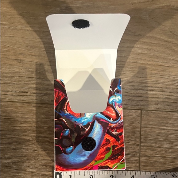 Pokemon Charizard Trading Card Storage Box with Velcro fastener - Picture 8 of 9